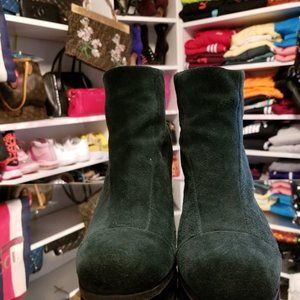 DARK GREEN SUEDE BOOT